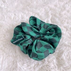 Innisfree Scrunchie